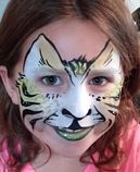 Green tiger face painting